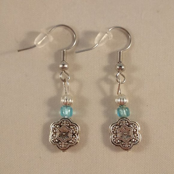 Silver Plated Artisan Filigree Flower Bead Dangle Earrings Women's Party Gift - Picture 2 of 2